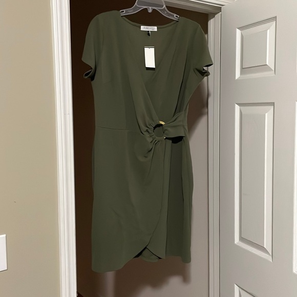 Planet Gold Plus Short Sleeve Wrap Dress - Picture 3 of 5